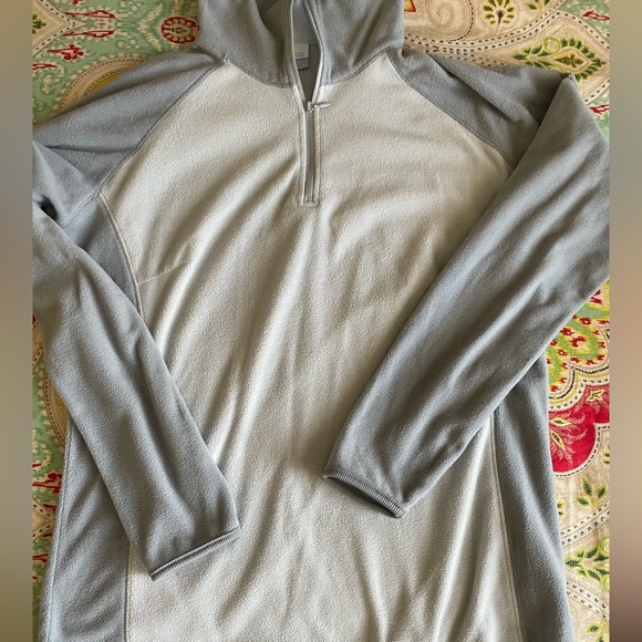 Columbia Fleece 1/4 zip Top - Picture 1 of 4